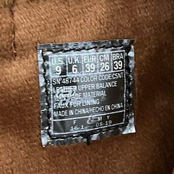 NIB Skechers Grand Jams Snowdrop Mid Calf Winter Boots Chestnut Suede - Picture 13 of 14